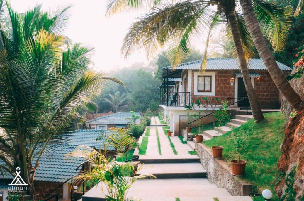 Atmani Waterfront Resort Cola Exterior photo
